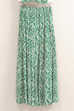 Load image into Gallery viewer, Paisley Tiered Skirt
