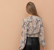 Load image into Gallery viewer, Destiny Blouse
