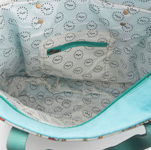 Load image into Gallery viewer, Mariposa Weekender Bag Small
