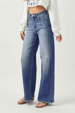 Load image into Gallery viewer, Everett Wide Leg Denim
