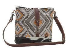 Load image into Gallery viewer, Tiffany Shades Shoulder Bag
