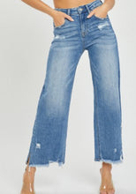 Load image into Gallery viewer, Shaylynn Cropped Flare Denim
